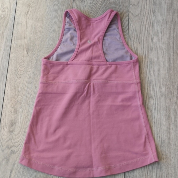Lulu Lemon small tank top - Picture 2 of 3